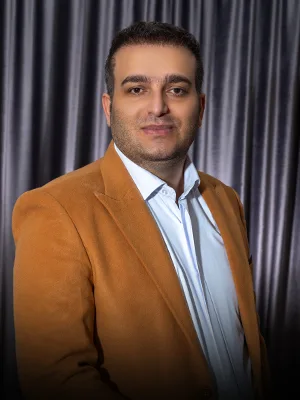 آقای محمد رضا بی غم